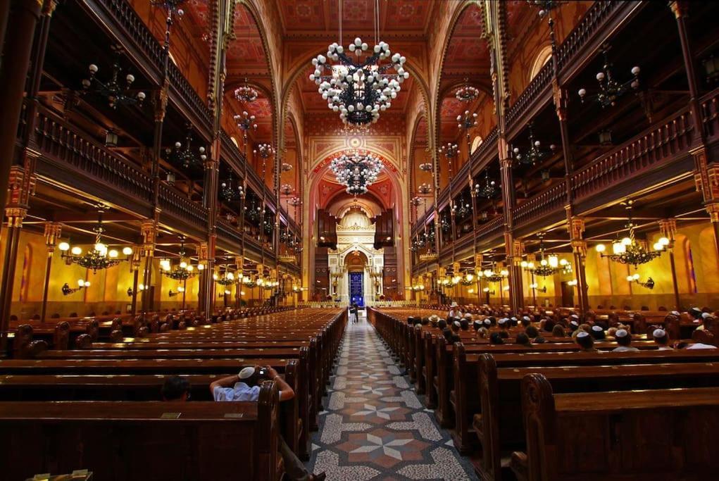 Quiet At Synagogue Budapest