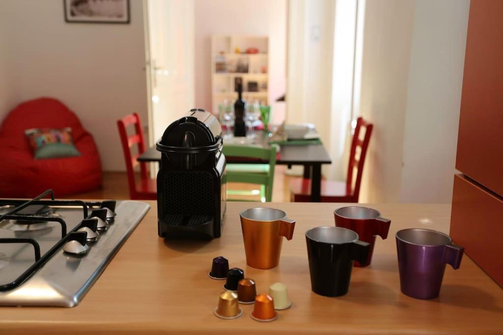 Quiet At Synagogue Apartment *